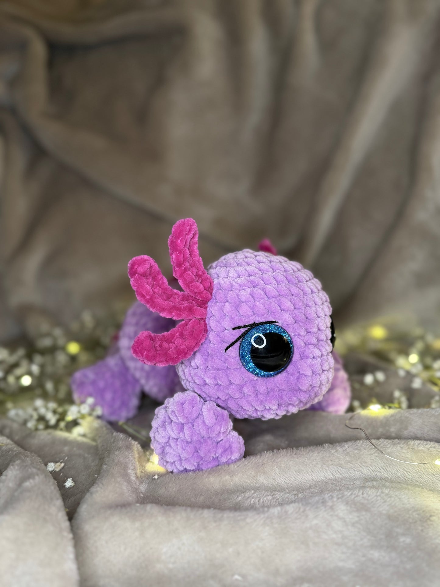 Aki das liegende Axolotl