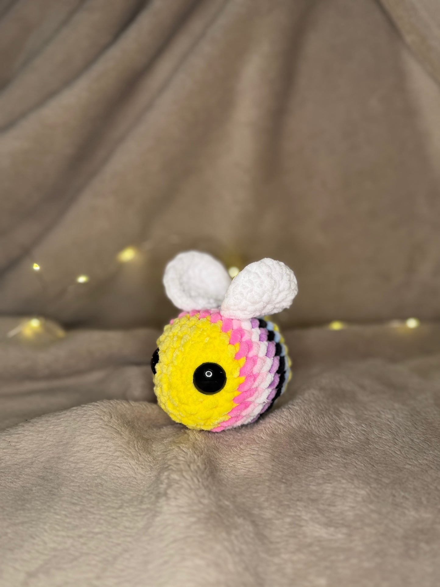 Bienen mit Pride-Design