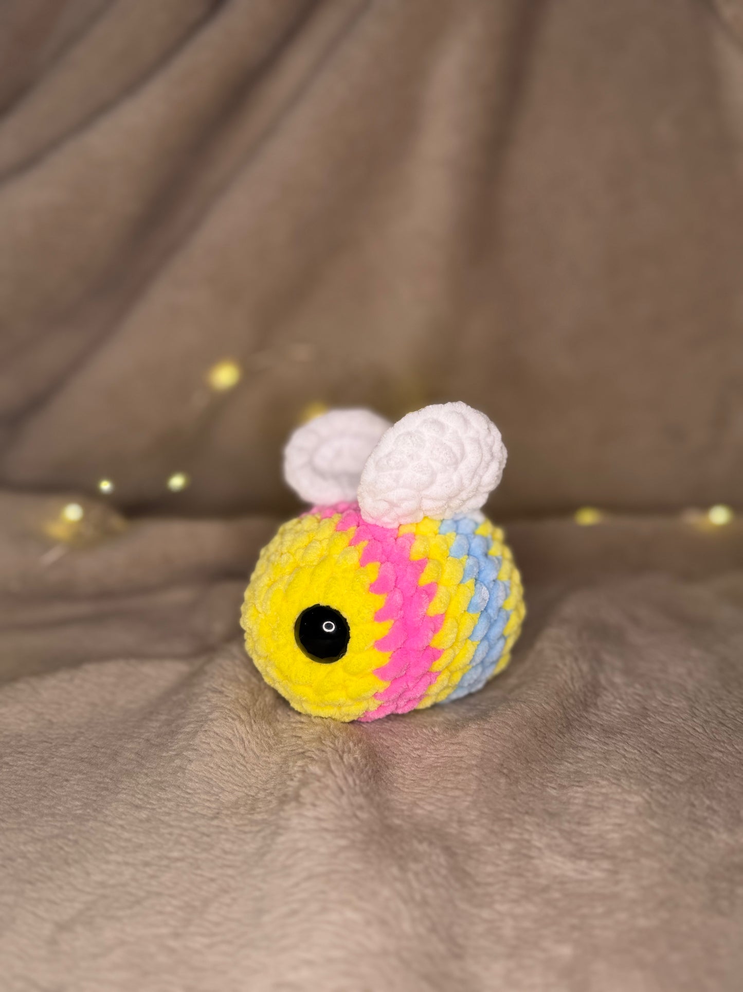Bienen mit Pride-Design