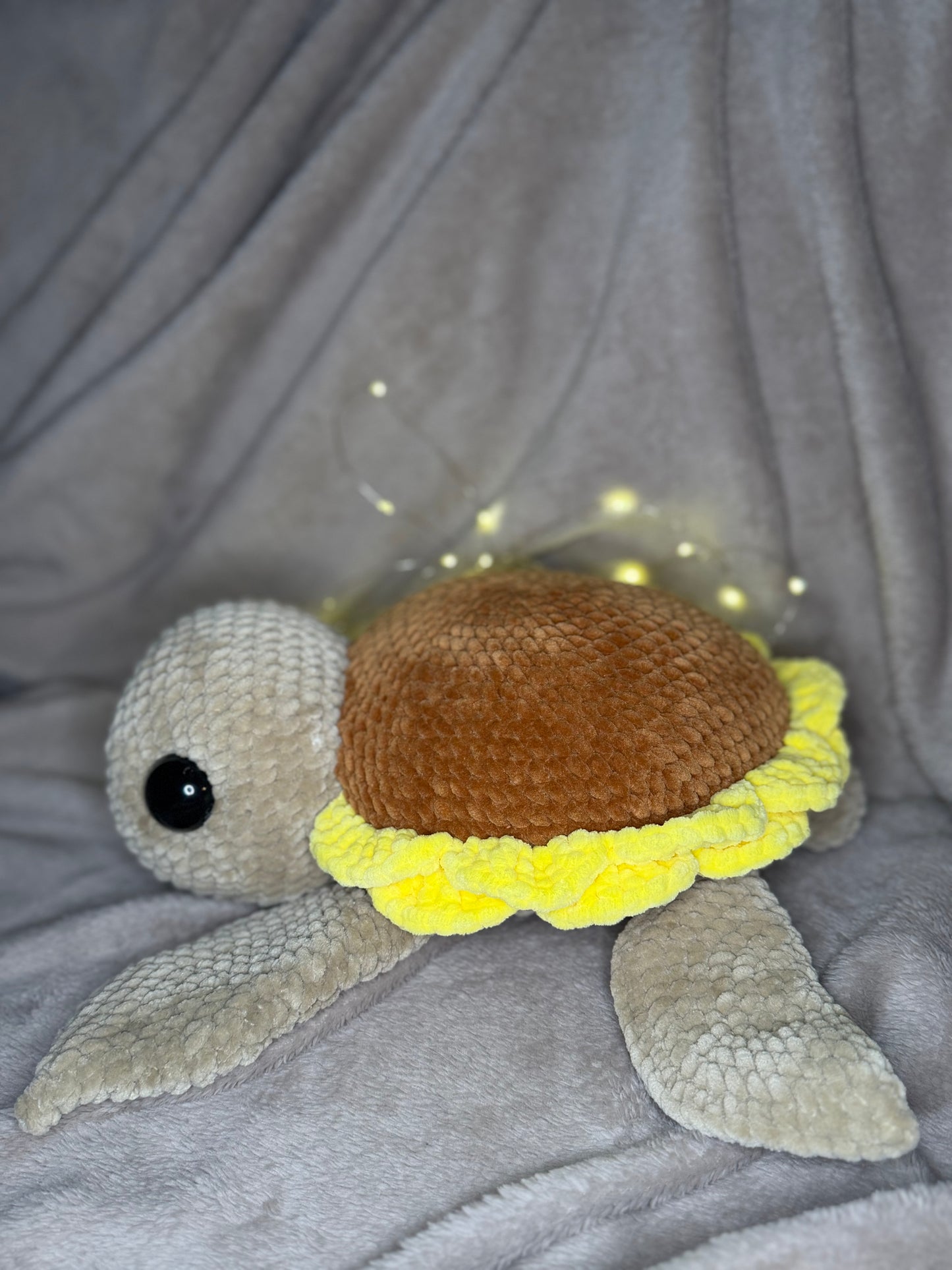 Sunny die XXL Sonnenblumen-Schildkröte